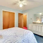 Family Home In Blakeslee With Deck - 6 Mi To Ski!