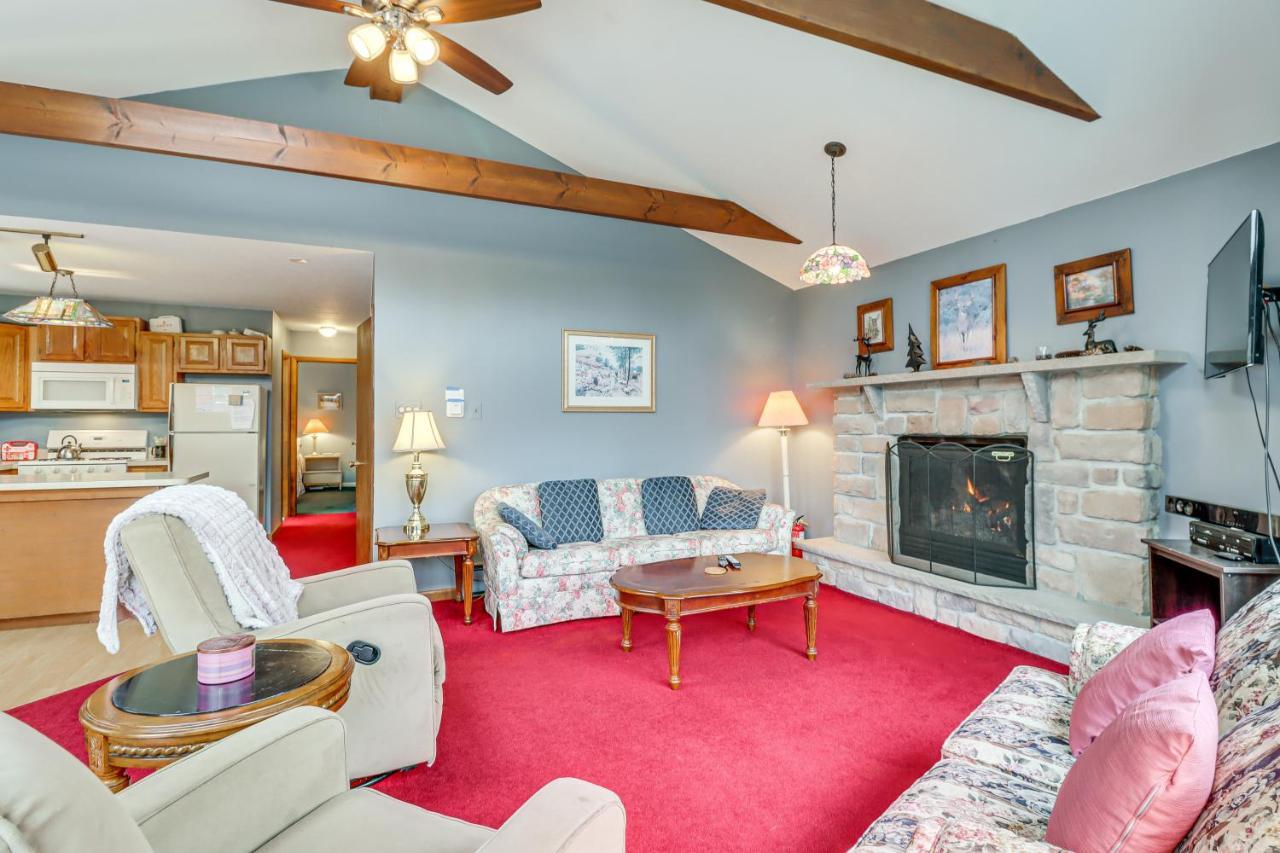 Holiday home Family In With Deck - 6 Mi To Ski! *